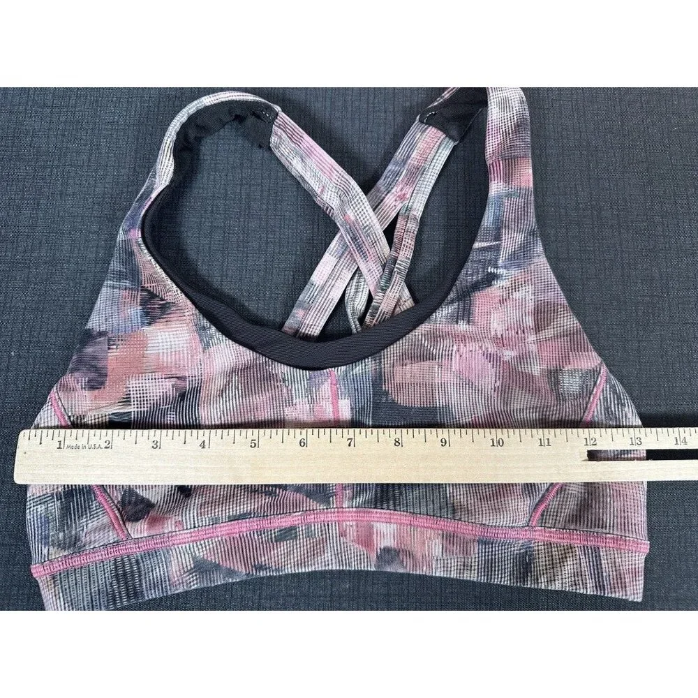 Lululemon Size 6 Sports Bra Womens Pink Gray Abstract‎ Crossback Scoop Neck